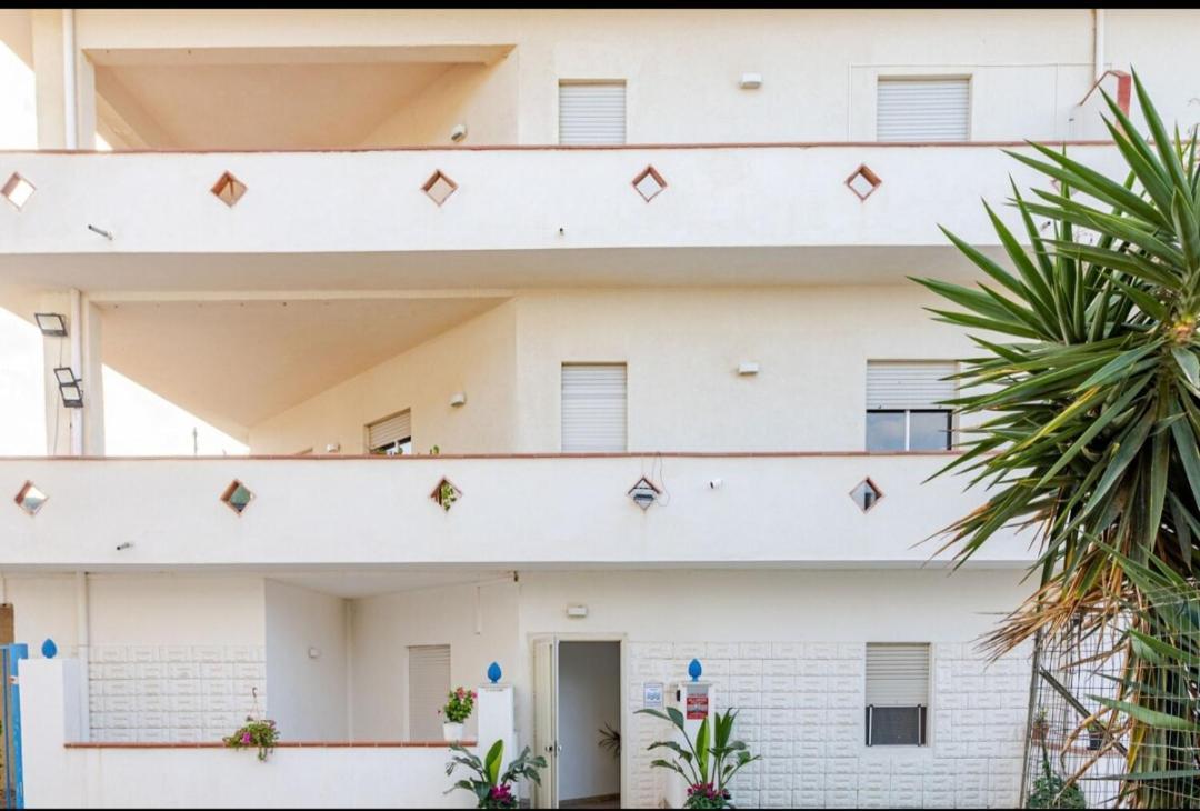 " Limoncello" Appartamento A 150 M Dal Mare ! Perfetto Per Famiglie E Coppie Alcamo Exterior foto